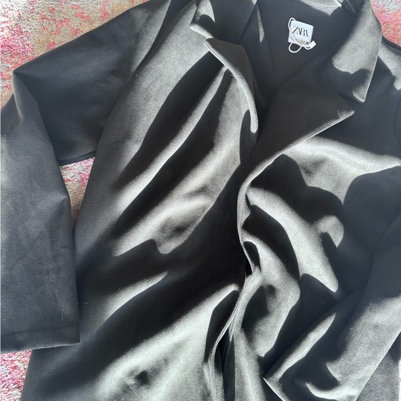 Zara faux Suède long open jacket with lapels. Size medium barely worn - Picture 3 of 9